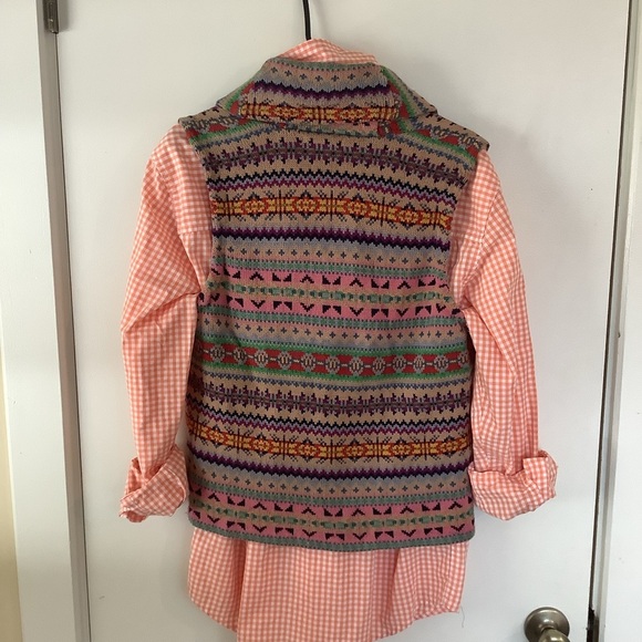 Chaps Ralph Lauren Gingham Long Sleeve Button Down + Shall Collar Sweater Vest - Picture 4 of 10